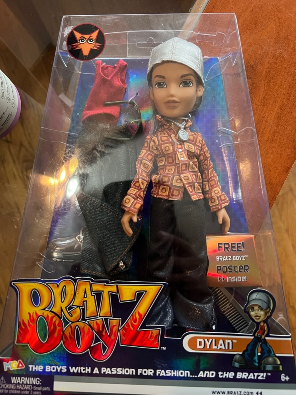 Bratz Boyz Dylan Doll - Brown Skin, Black Pants